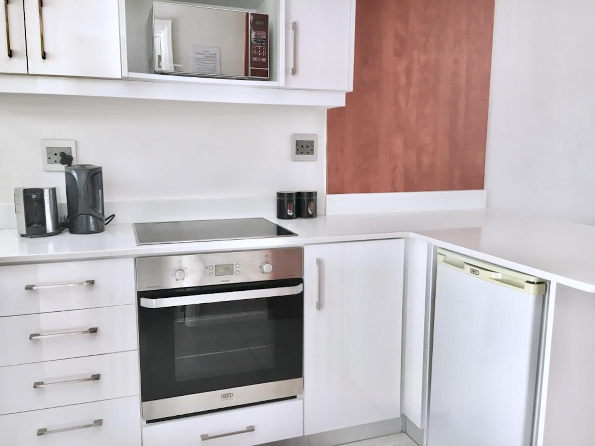 Apartament Sandringham Bachelor Beach Road Bloubergstrand Zewnętrze zdjęcie